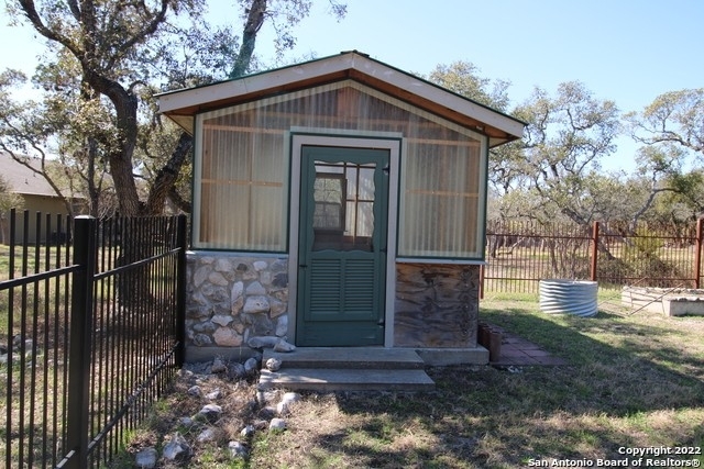 3781 Menger - Photo 29