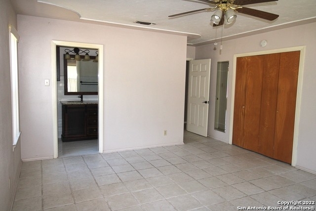 3781 Menger - Photo 17