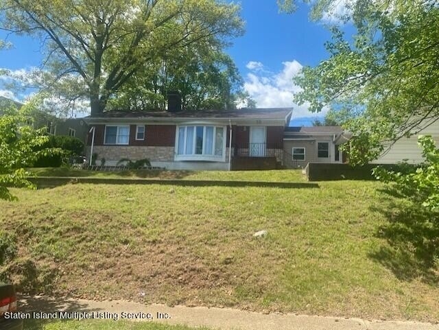 451 Howard Avenue - Photo 0