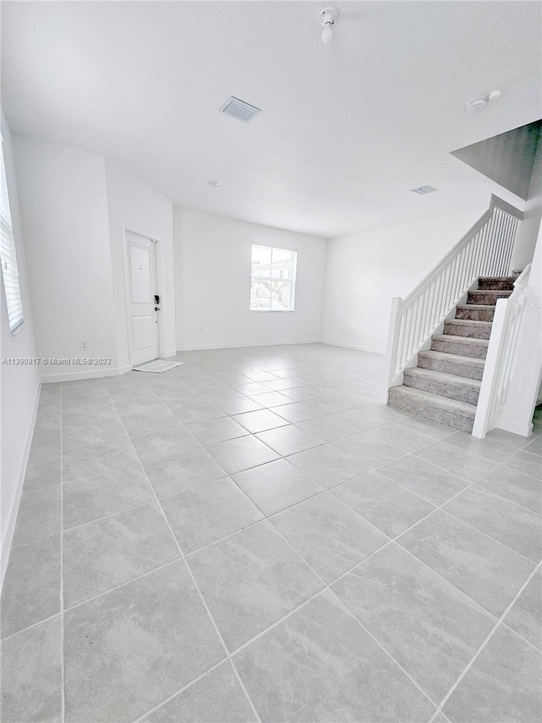 12158 Nw 23rd Ct - Photo 16