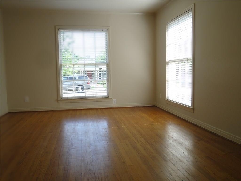 6259 Kenwood Avenue - Photo 1