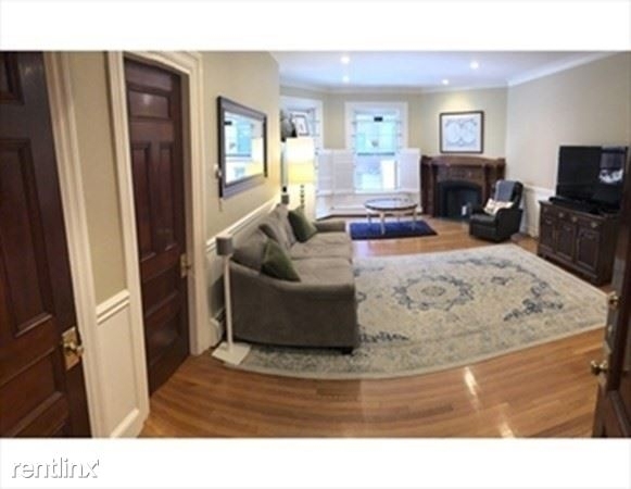 260 Marlborough St - Photo 1