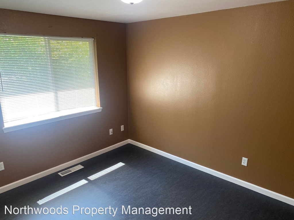 3657 Westleigh St - Photo 8