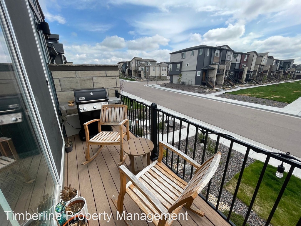 8724 Hoopla Way - Photo 2