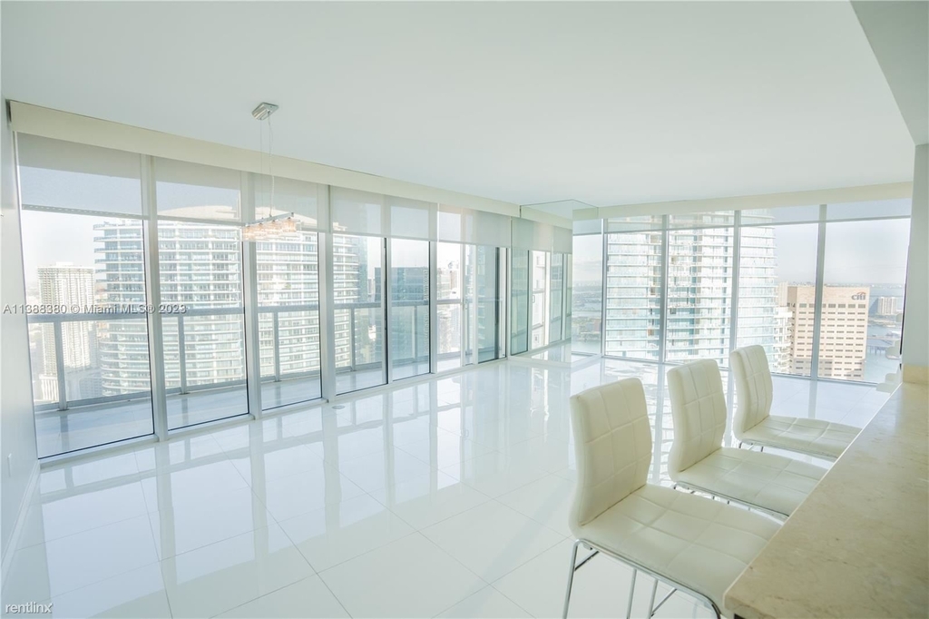 465 Brickell Ave Apt 4802 - Photo 1