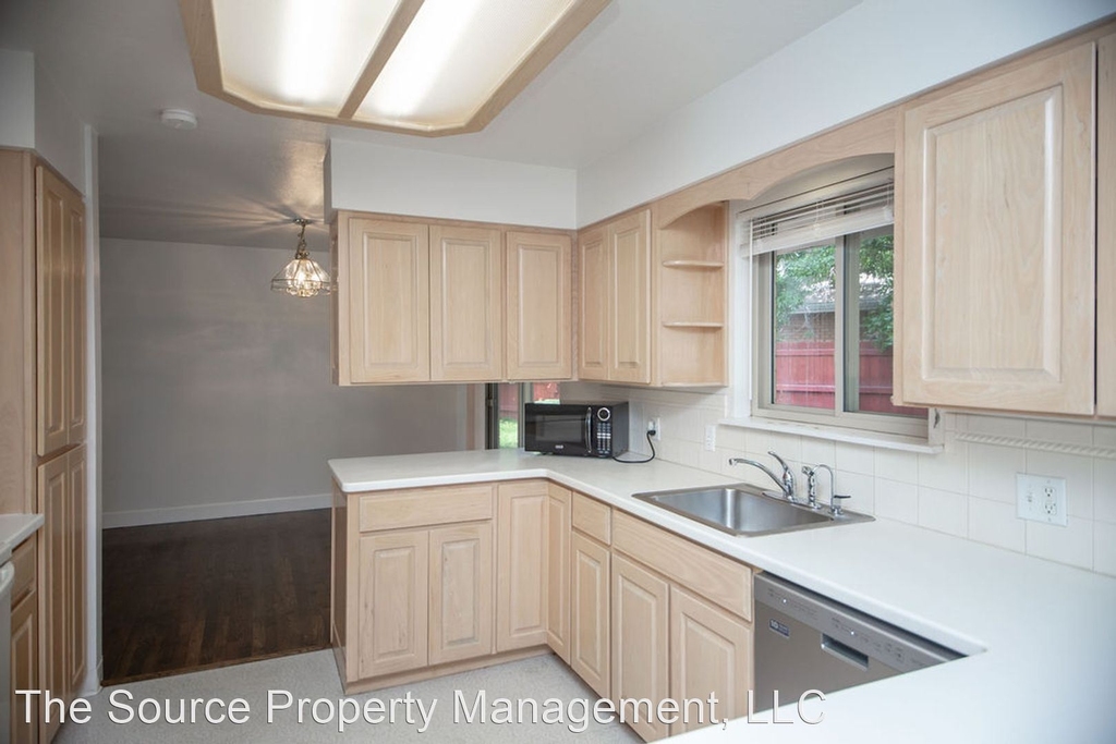 108 Princeton Road - Photo 23