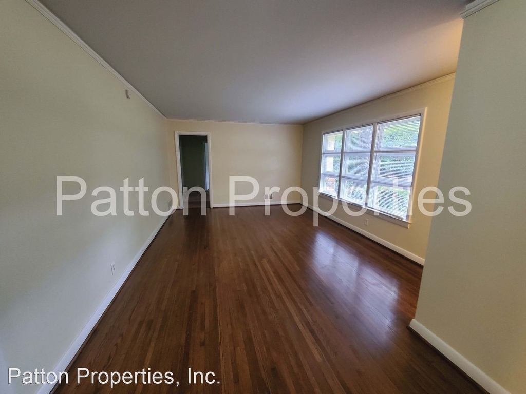 2112 Winsor Hill Drive - Photo 3