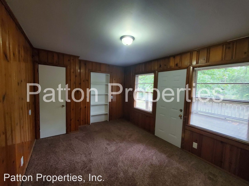 2112 Winsor Hill Drive - Photo 12