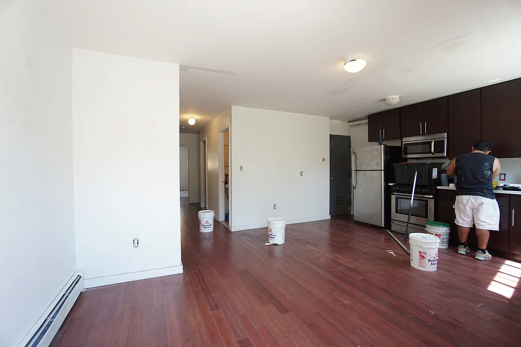 1022 Broadway - Photo 6