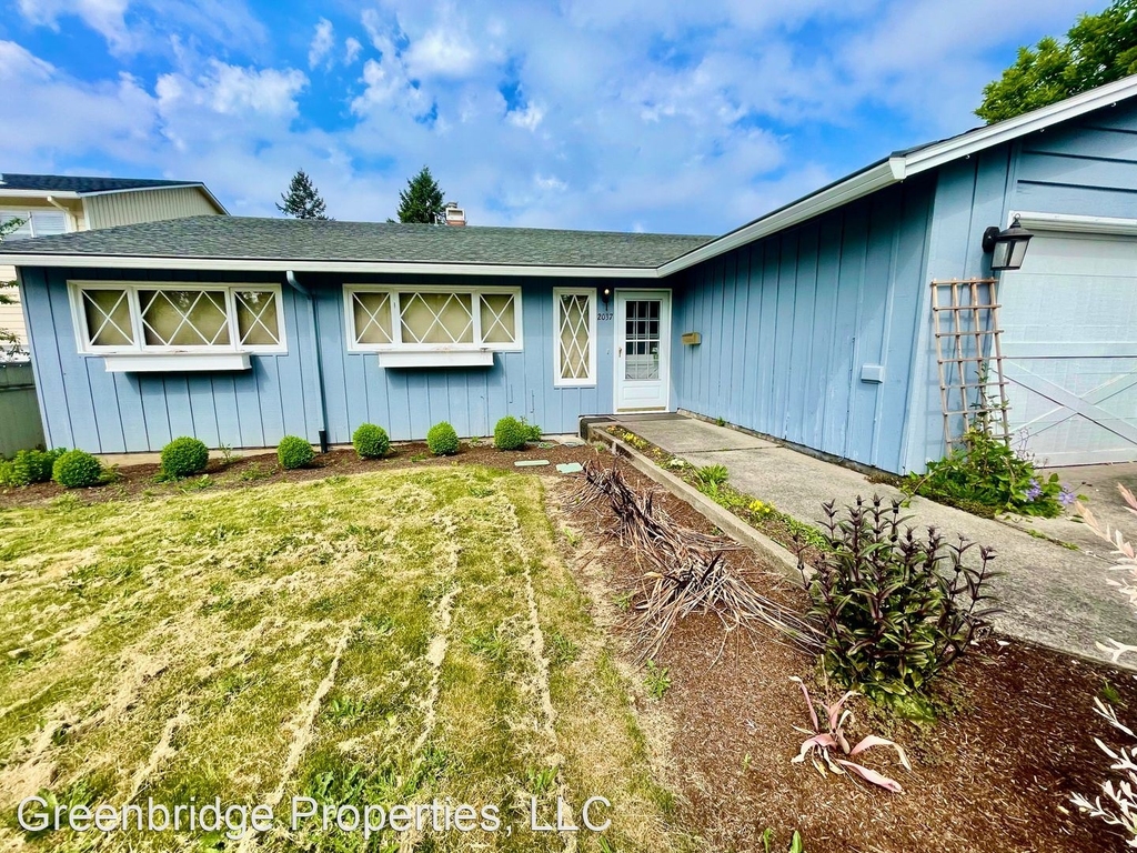 2037 Se 102nd Ave. - Photo 43