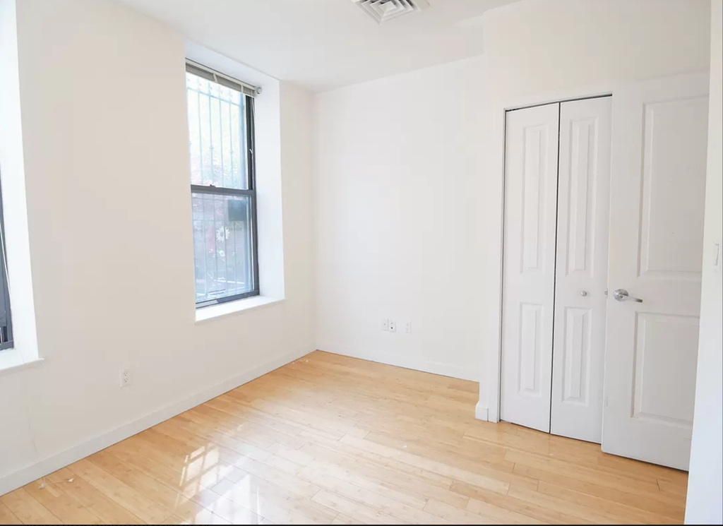 444 East 88th Street - Photo 4