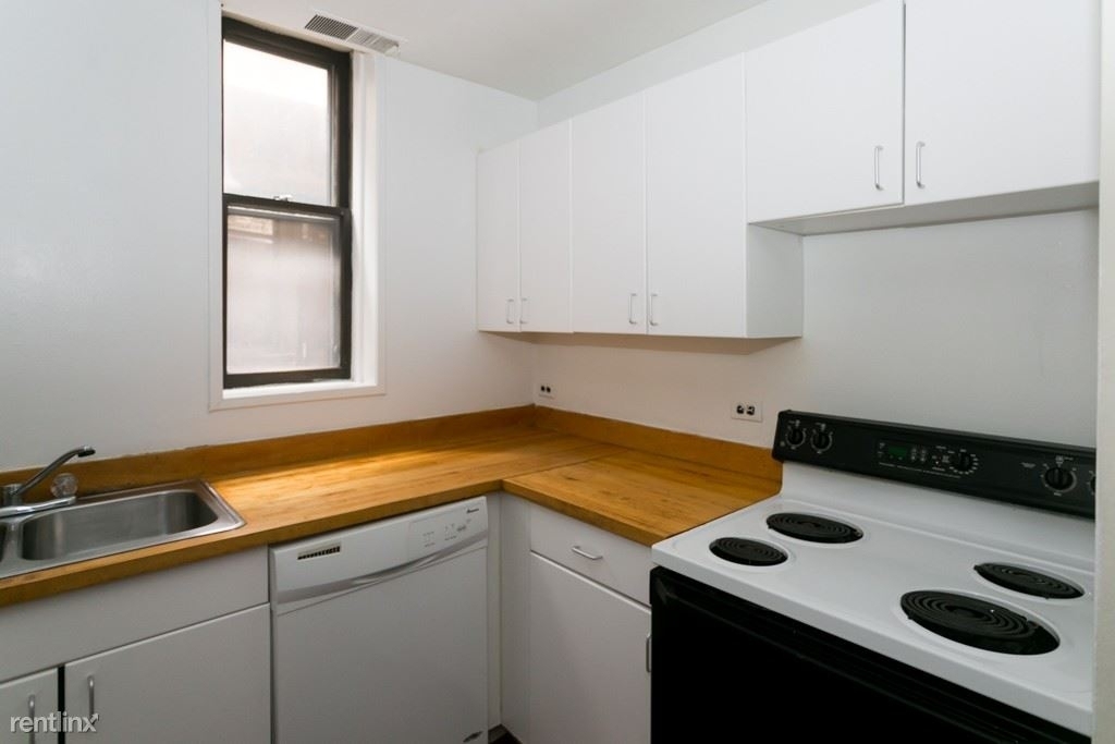 2904 N. Broadway, Unit C30 - Photo 3