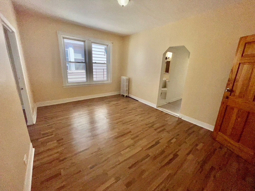 280 Calhoun Avenue - Photo 1