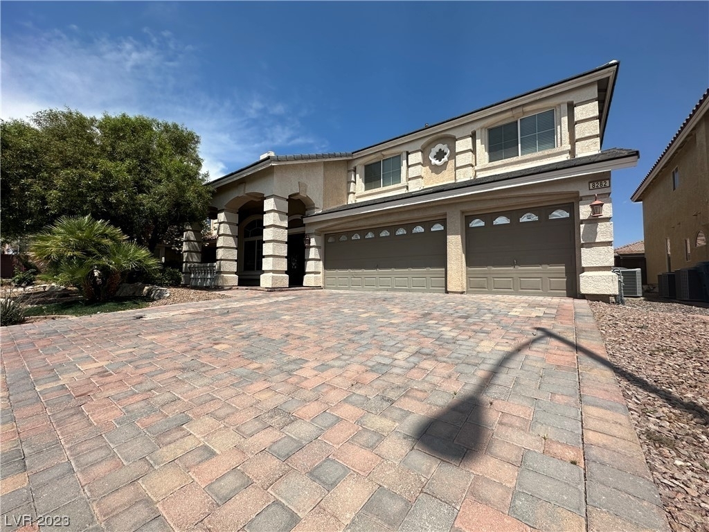 8282 Paradise Ridge Court - Photo 0