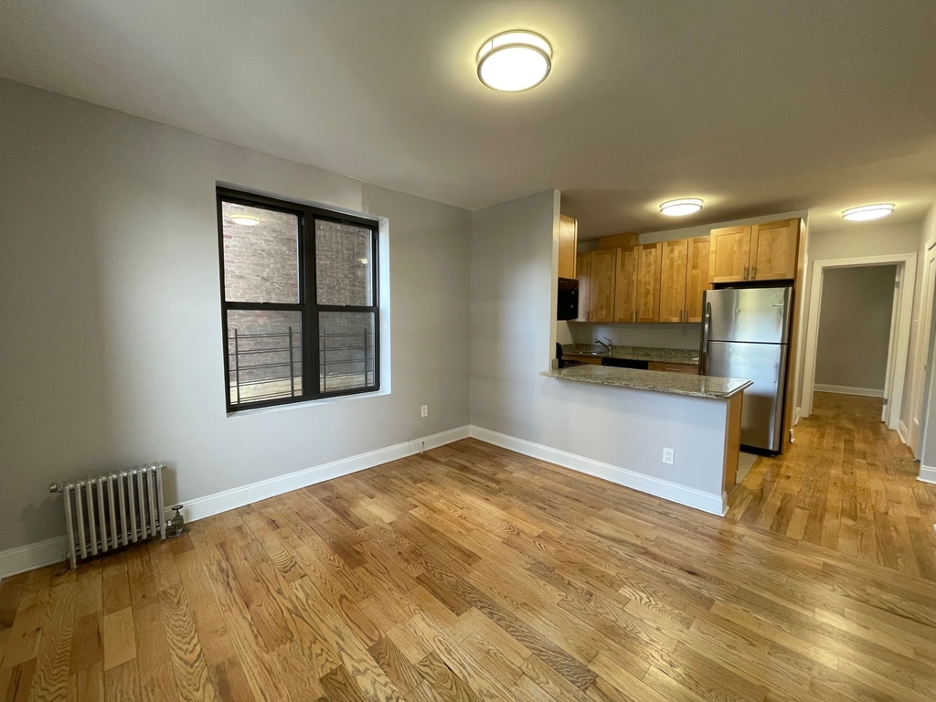 West 179th Street - Photo 3