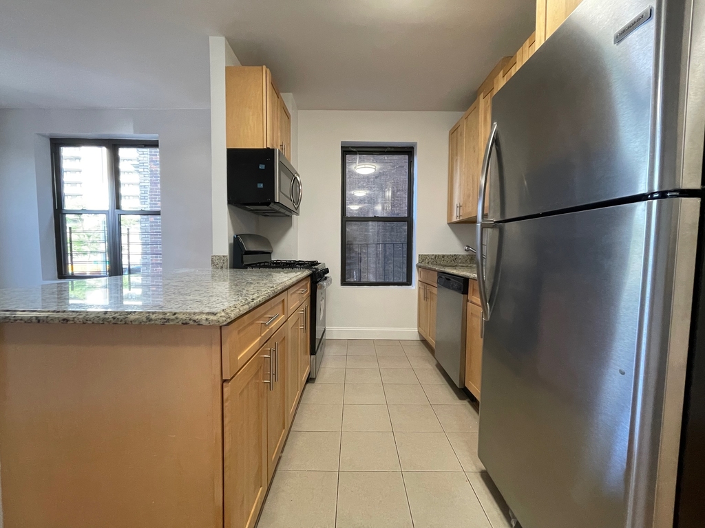 West 179th Street - Photo 0