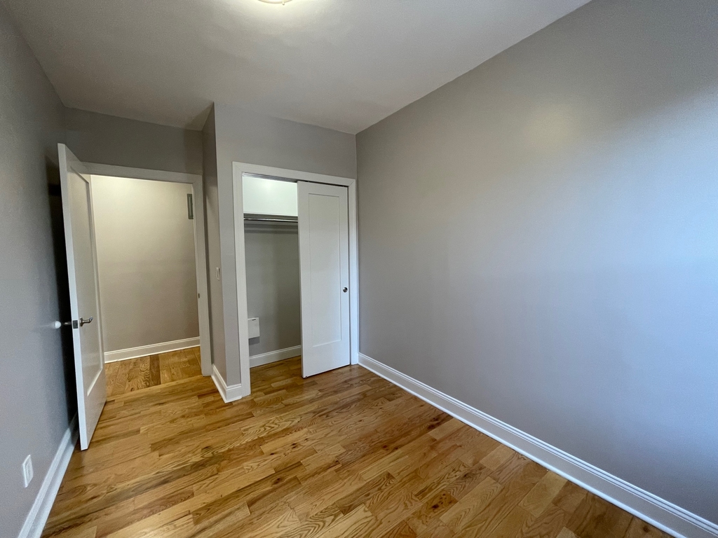 West 179th Street - Photo 9