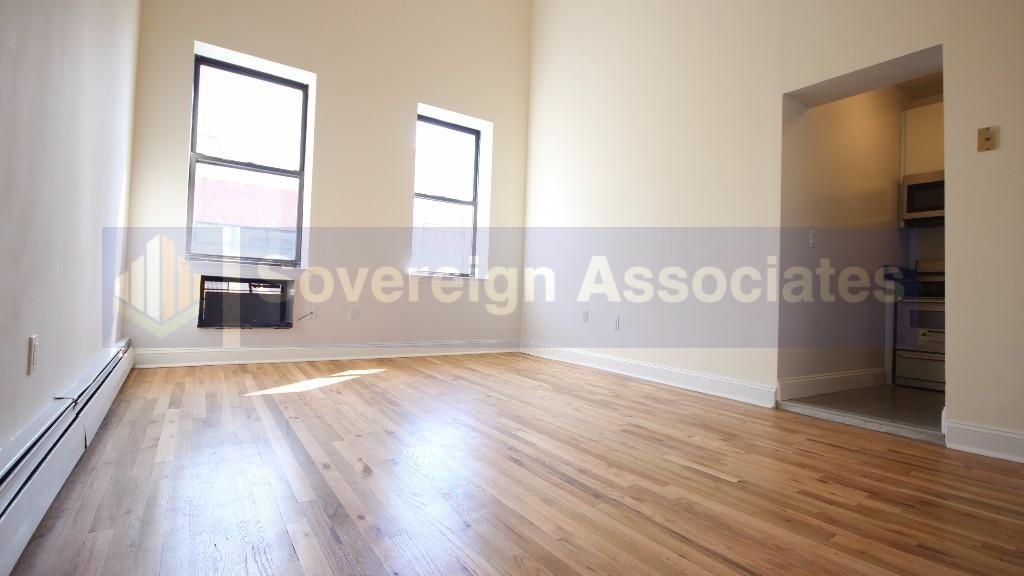 525 West 49th Street - Photo 0