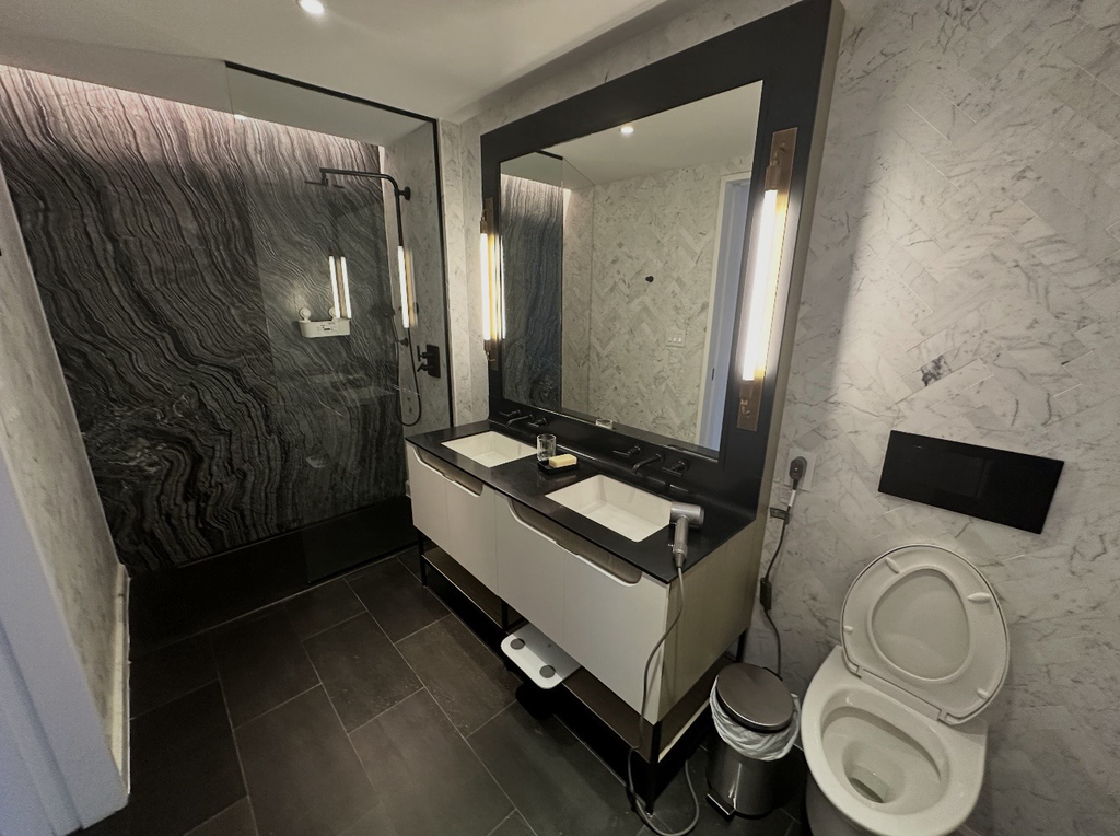 626 1st Avenue - Photo 1