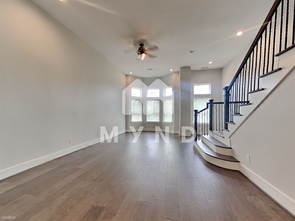 2020 Mcgowen St Unit F - Photo 1