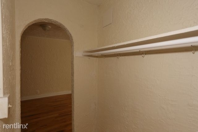 536 W. Arlington, Unit 301 - Photo 16