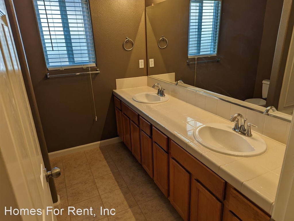 2503 Kaiser Creek Ave. - Photo 11