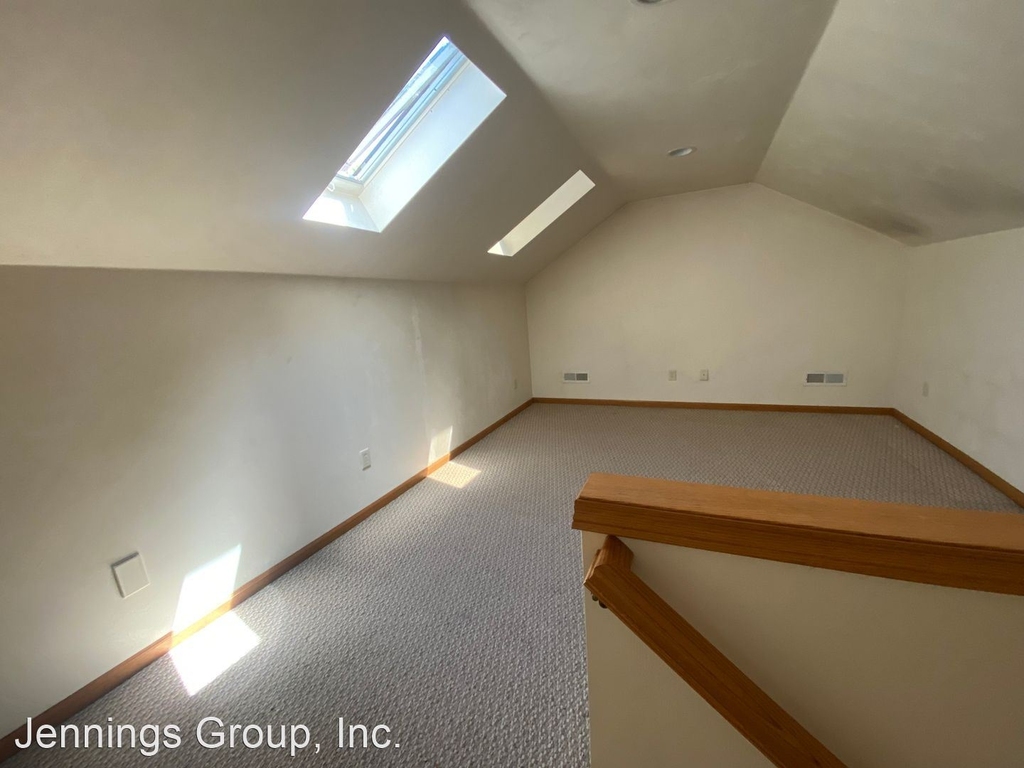 2824 Summer Lane - Photo 17