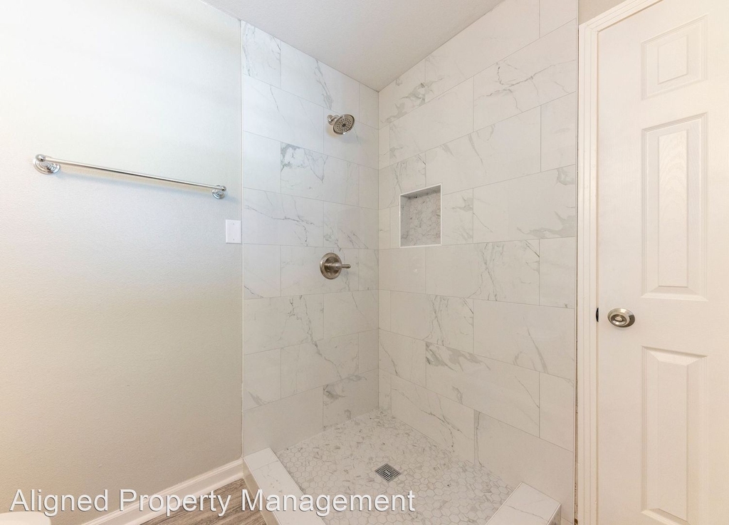 1003 N Holly St. - Photo 15