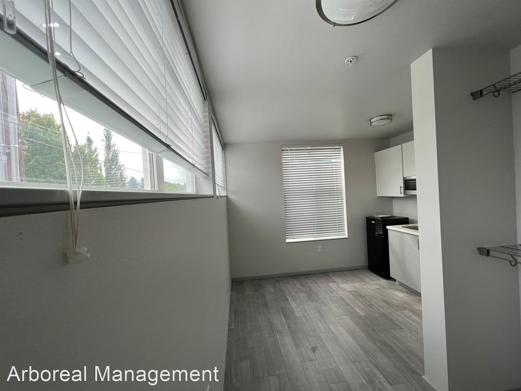 1521 Ne 41st Ave - Photo 6