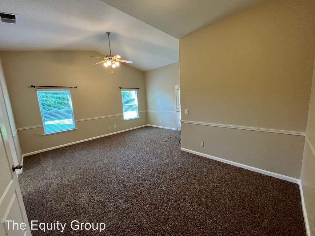 5049 West Modoc Ave - Photo 23