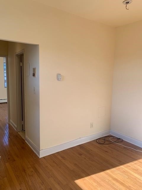 445 Ogden Ave - Photo 2