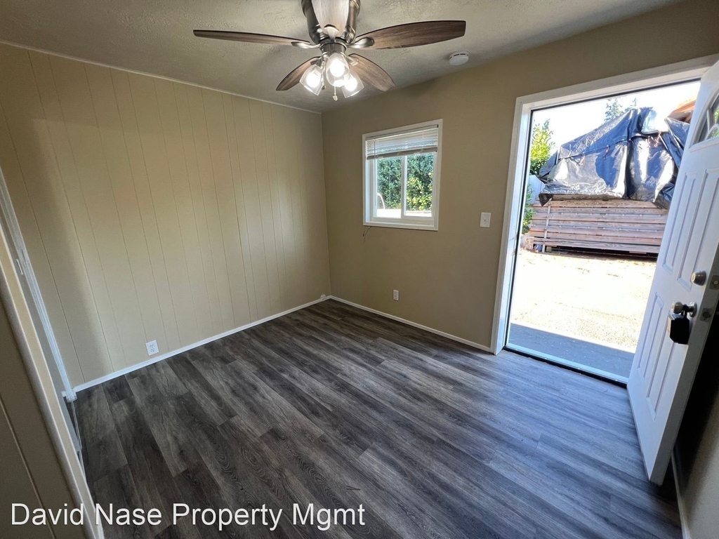 2045 N Kilpatrick Street - Photo 2