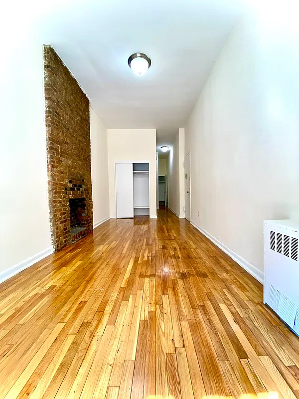 431 East 83rd Street - Photo 1