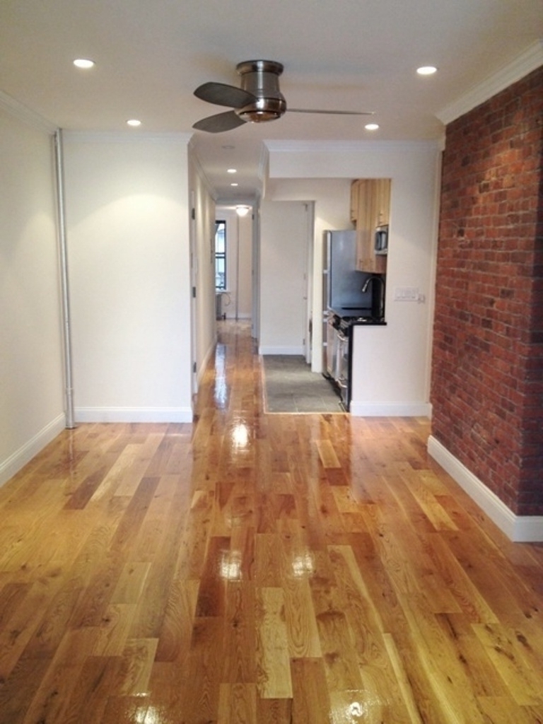 East 7th Street and 1st Avenue - Photo 2