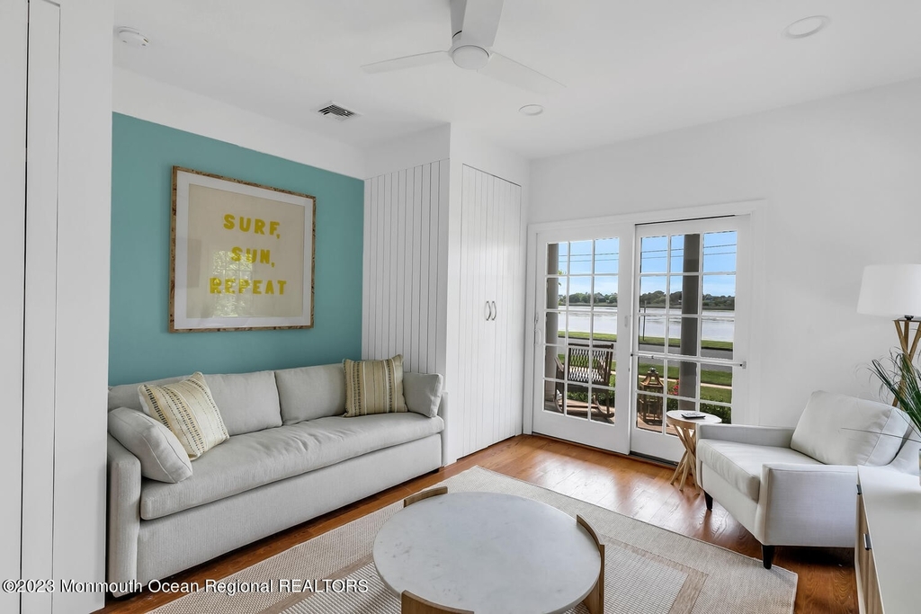 306 Ocean Road - Photo 17