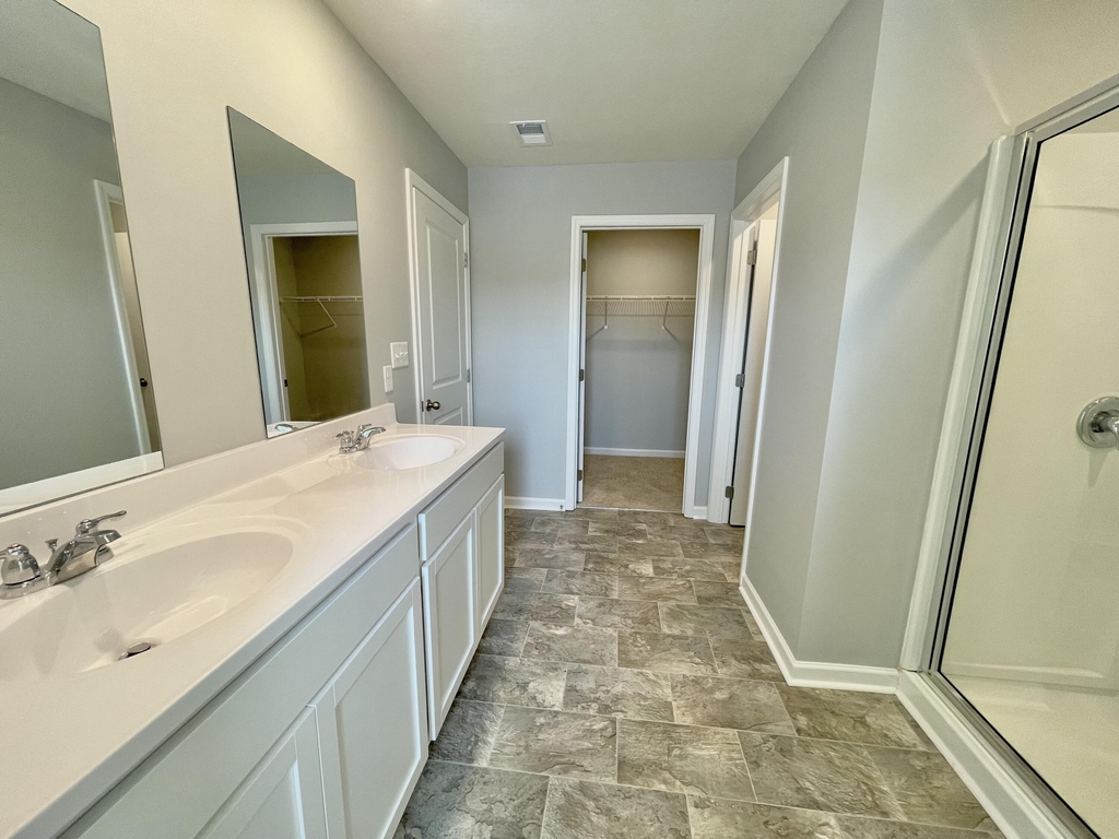 3247 Ne Rolling Mdw Way - Photo 16