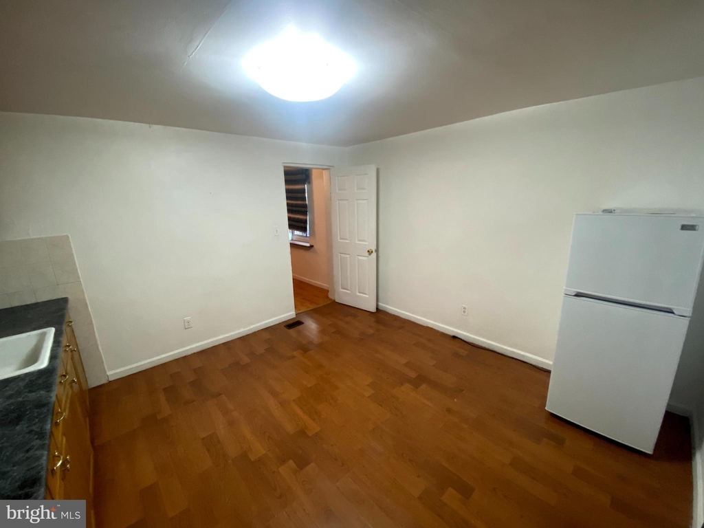 1857 Frankford Avenue - Photo 9