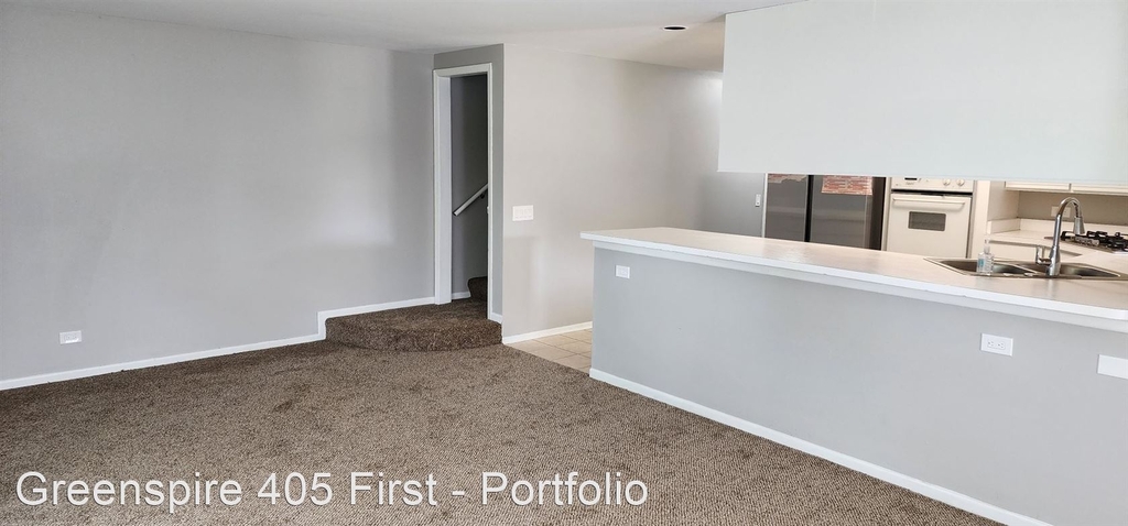 405 First St. - Photo 6