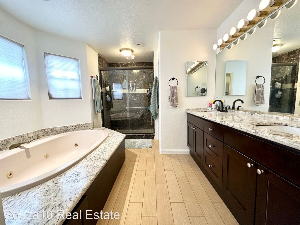 7378 Kayvani Ct - Photo 21