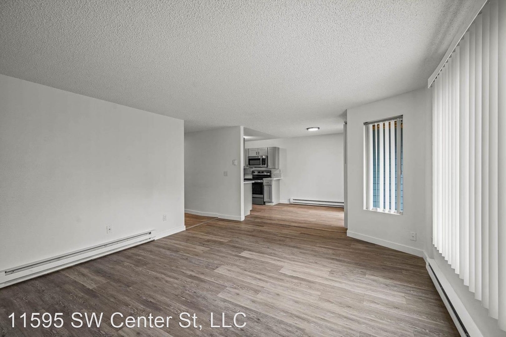 11595 Sw Center St. - Photo 1