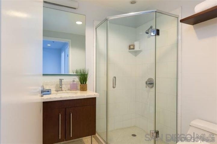 350 11th Ave - Photo 11