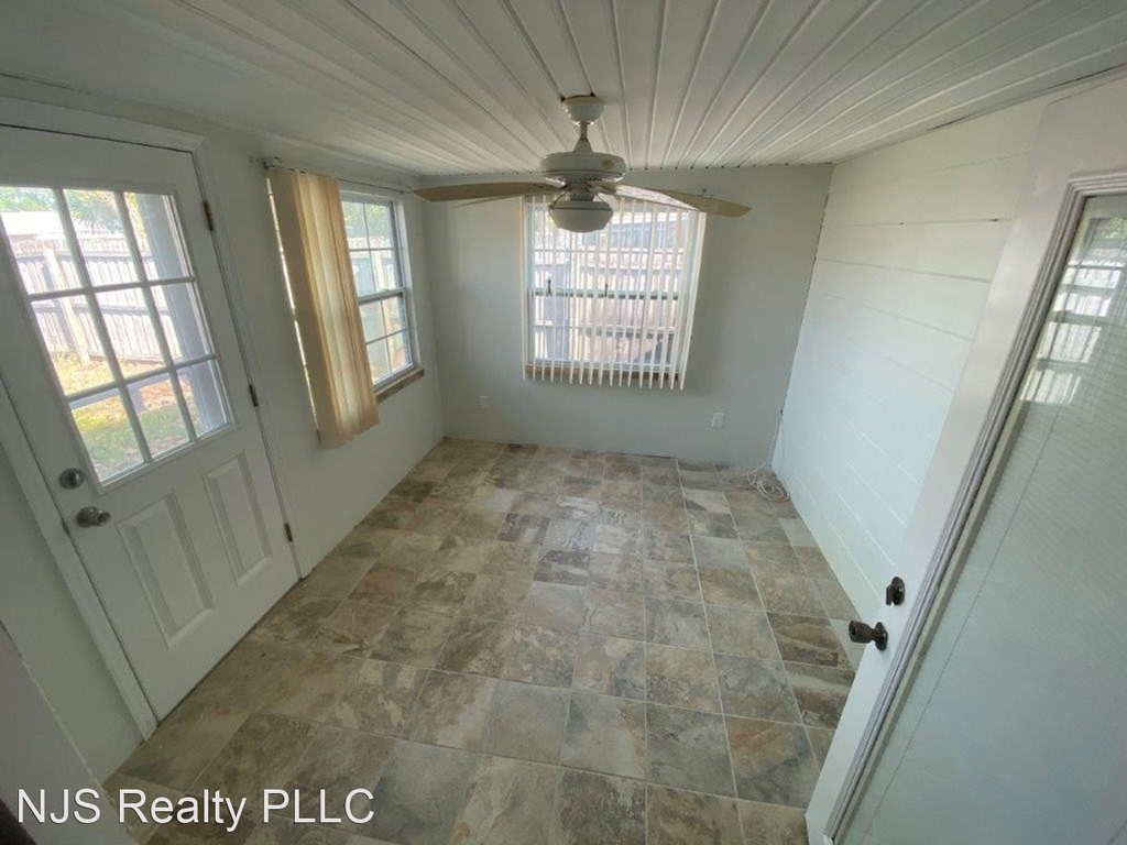 12903 College Hill Dr. - Photo 15