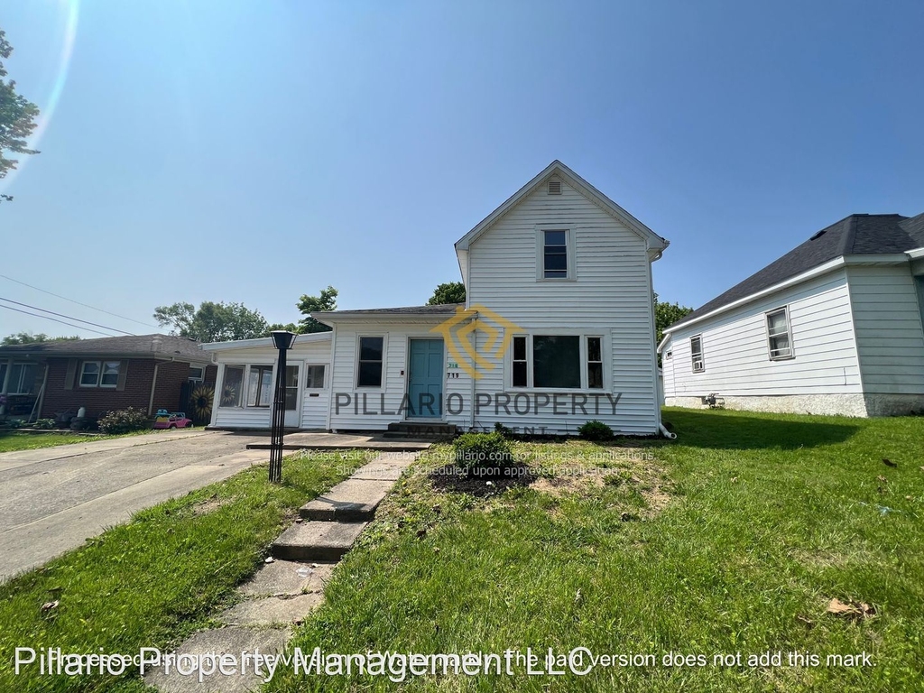 719 W Madison St - Photo 1