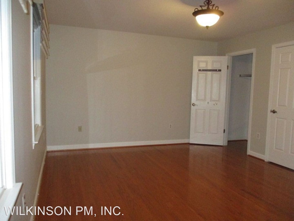 8201 Hensley Ct - Photo 11