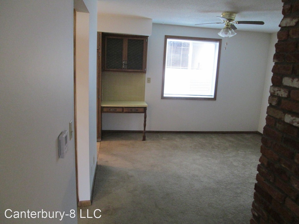 5521-5531 Canterbury Lane - Photo 2