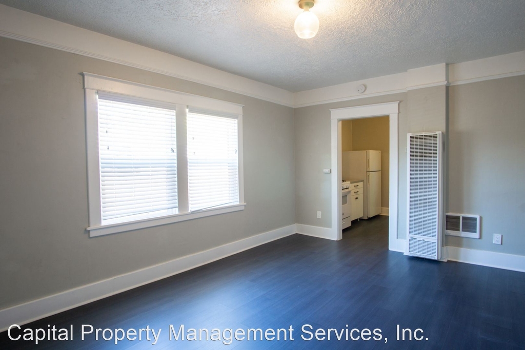 7437 N Saint Louis Ave. - Photo 1