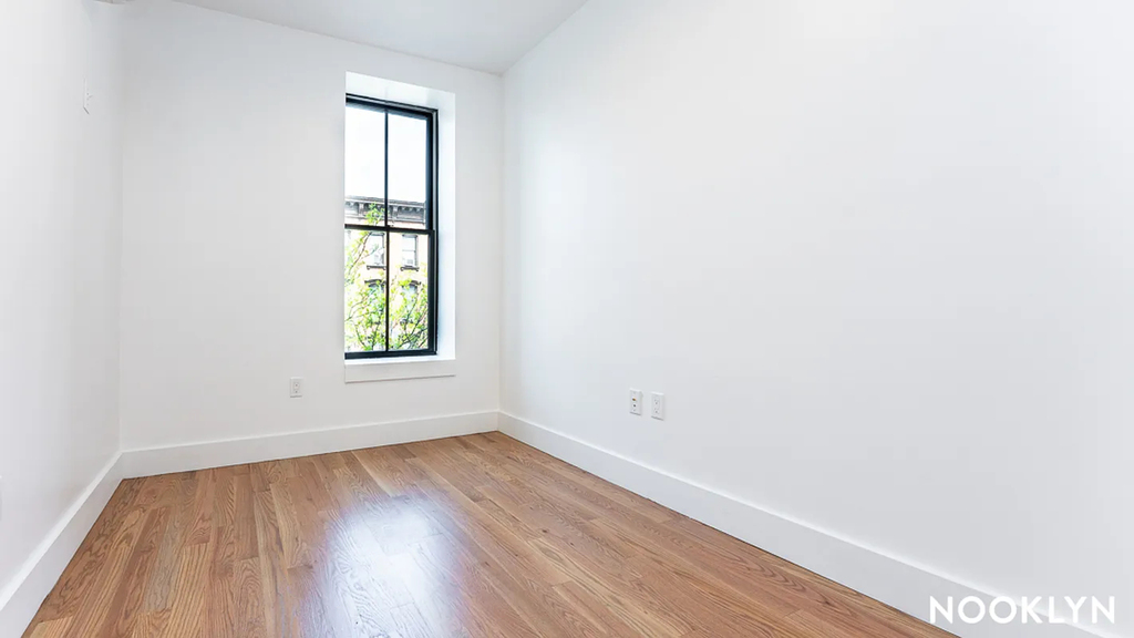 754 Grand Street - Photo 9