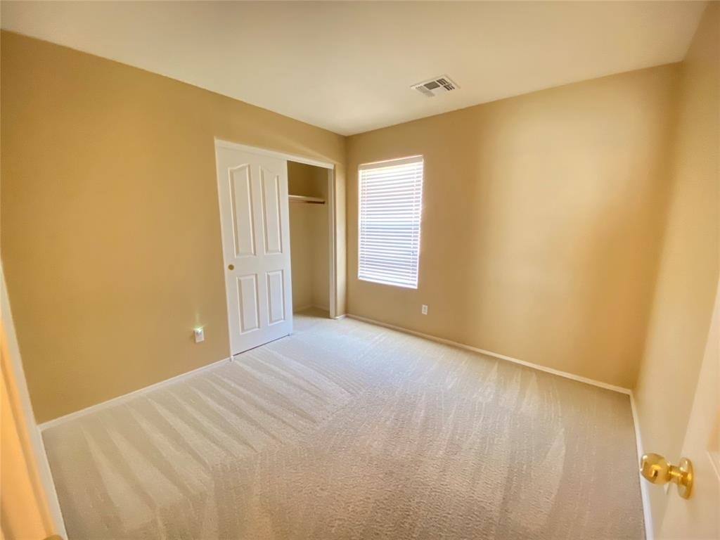 2134 W Pleasant Lane - Photo 11