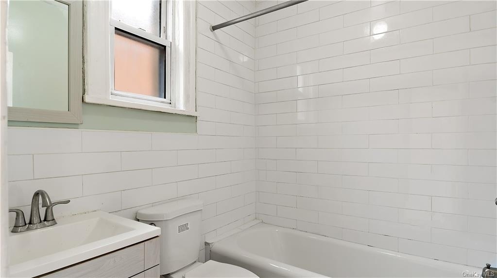 1129 E 221st Street - Photo 3