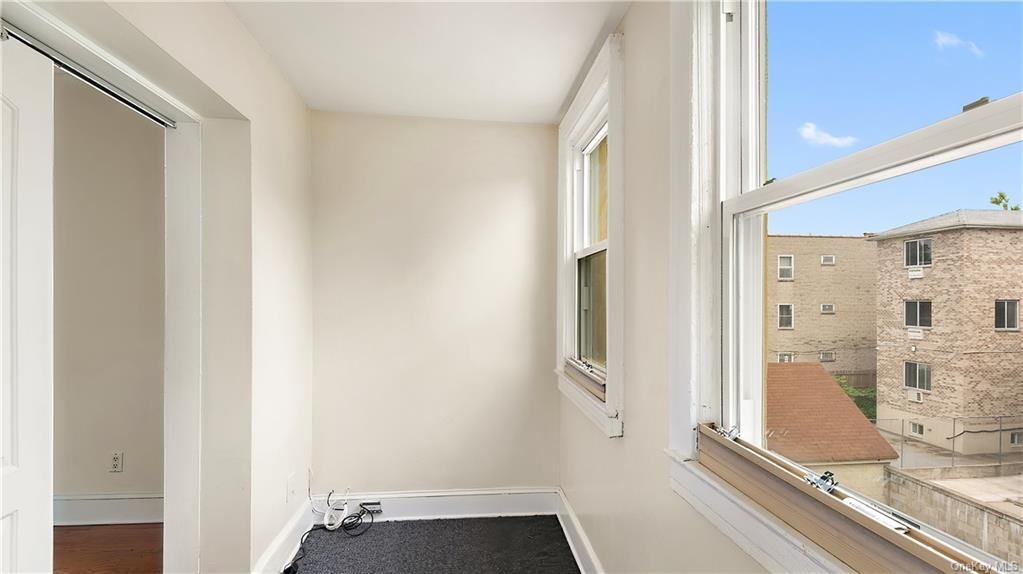 1129 E 221st Street - Photo 15